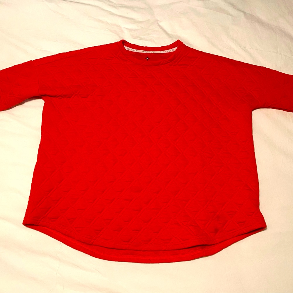 Tnuck Sport Red Ally Swing Sweatshirt, size M/L